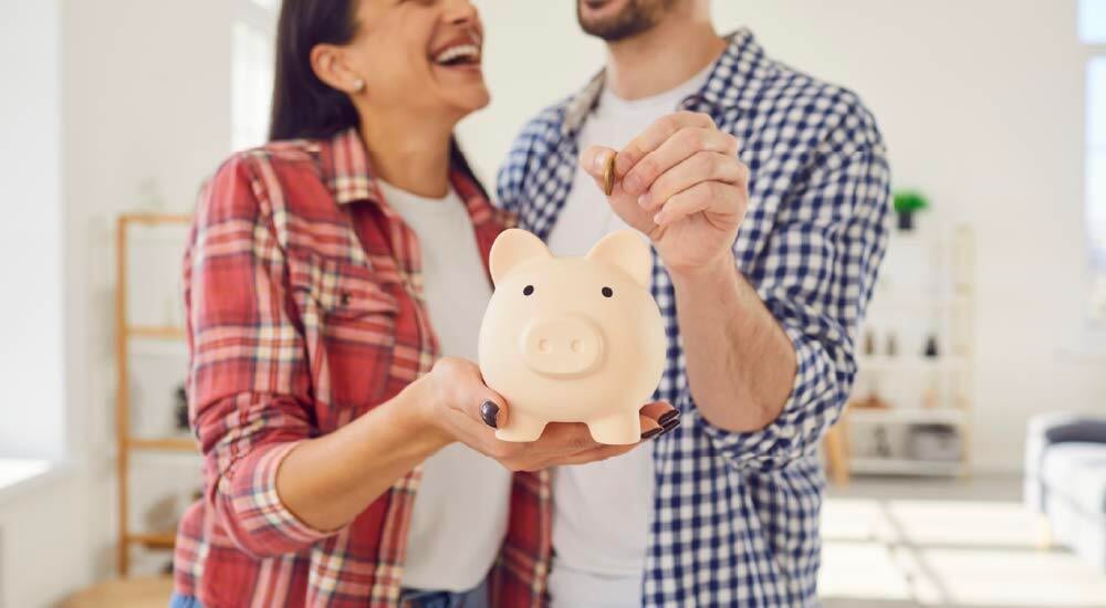 Aprende a cómo ahorrar tu dinero durante 2025