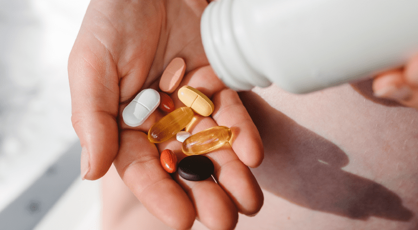  Para estar saludable es importante considerar consumir vitaminas y algunos suplementos alimenticios